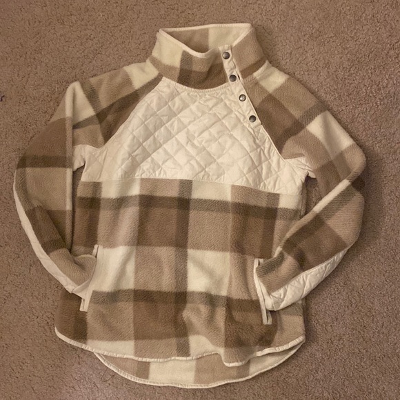 Abercrombie & Fitch Sweaters - Sherpa quarter button up